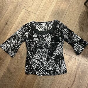 ALBERTO MAKALI | bell sleeve textured blouse, size medium